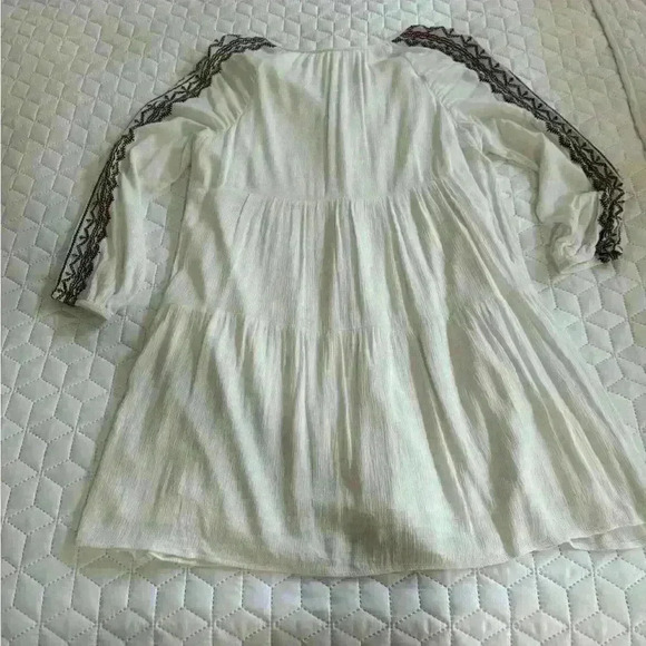 Old Navy Long Sleeve BOHO Embroidered Dress Womens Size M White Lined Tassel - Picture 4 of 4